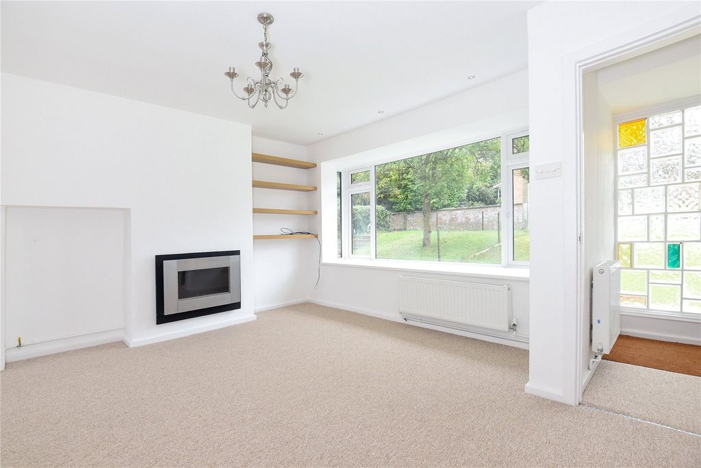 Property photo 2 of 9 Picture No. 03