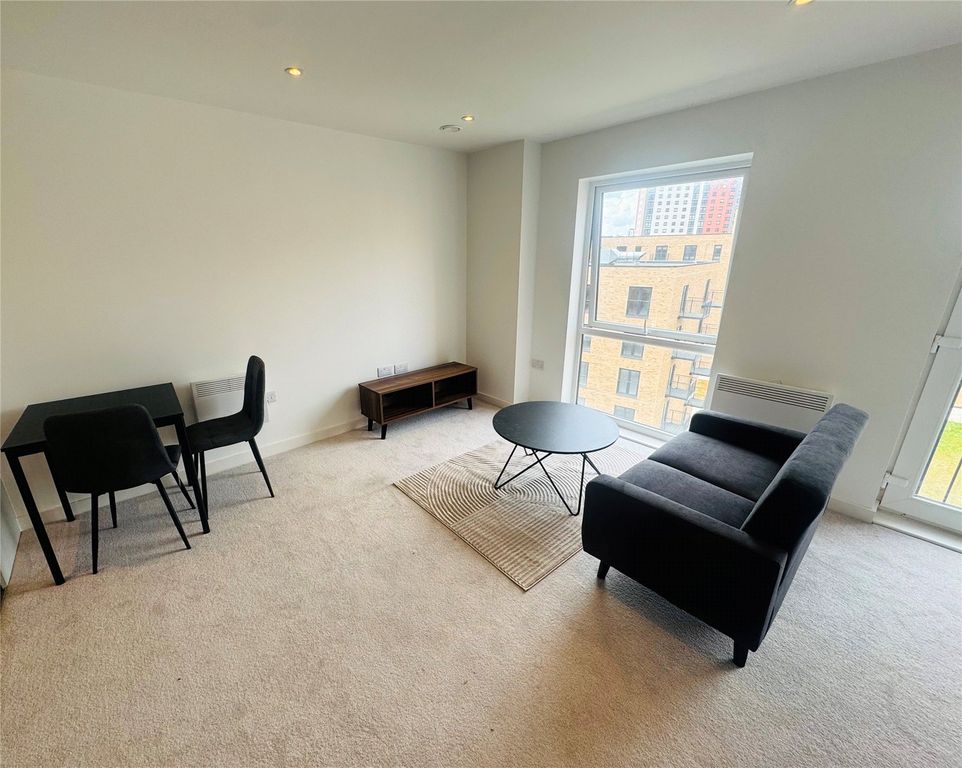 Property photo 2 of 5 Picture No. 05