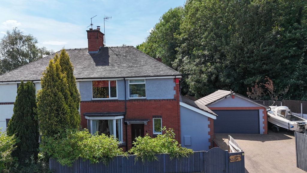 Property photo 1 of 41