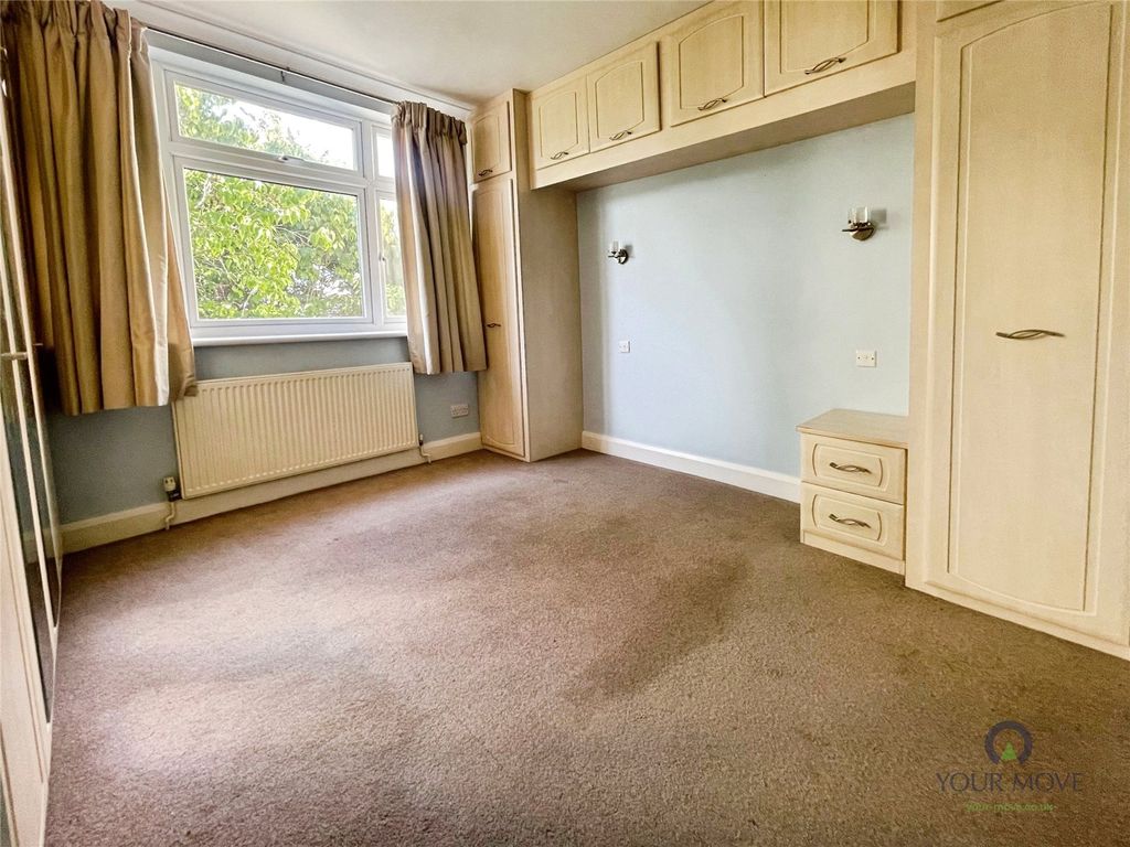 Property photo 3 of 9 Picture No. 33