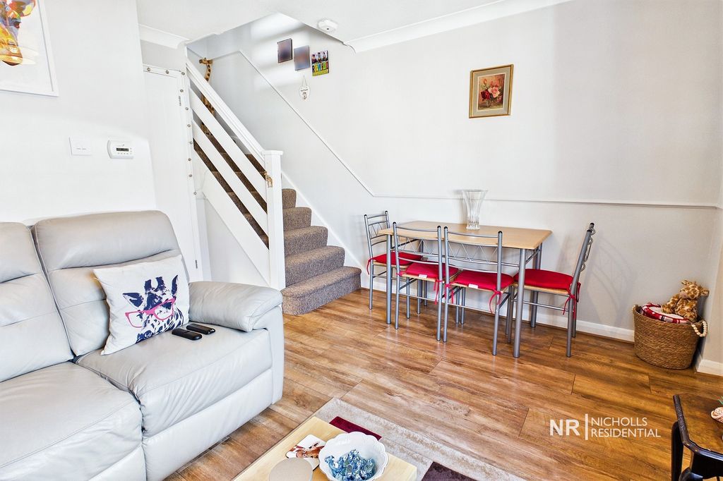 Property photo 3 of 10 Living Room Extra Photo