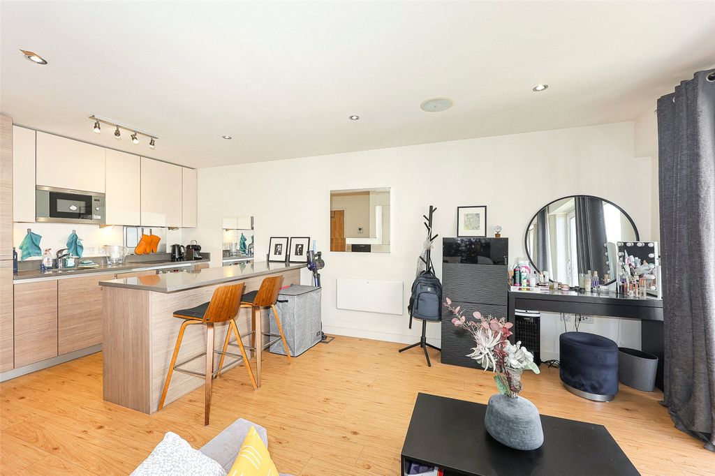 Property photo 3 of 13 Picture No. 06