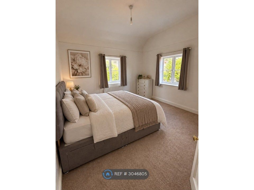 Property photo 1 of 3 Double Bedroom