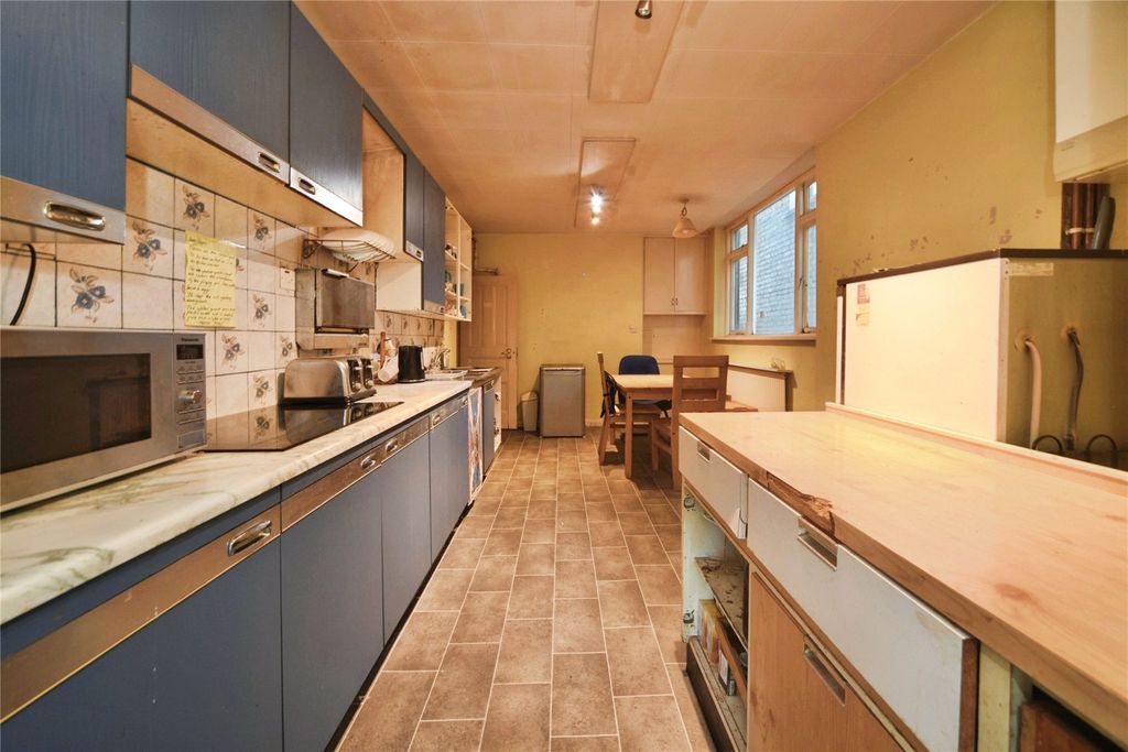 Property photo 3 of 24 Picture No. 55