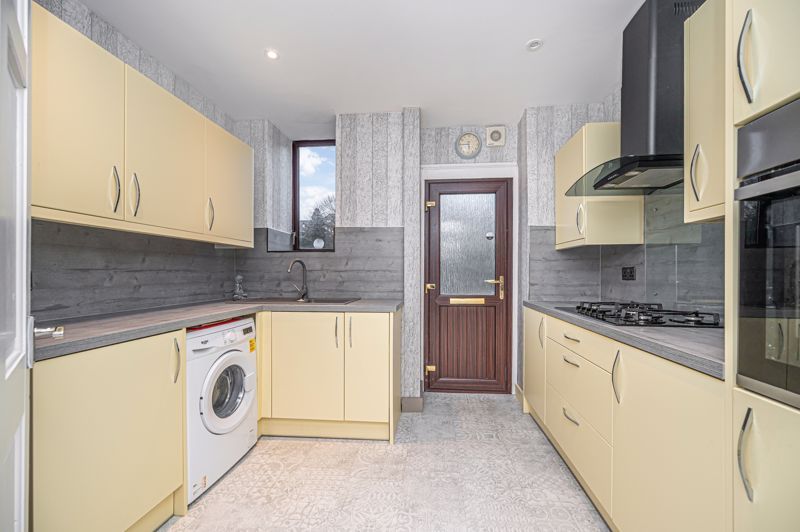 Property photo 2 of 20 Kitchen