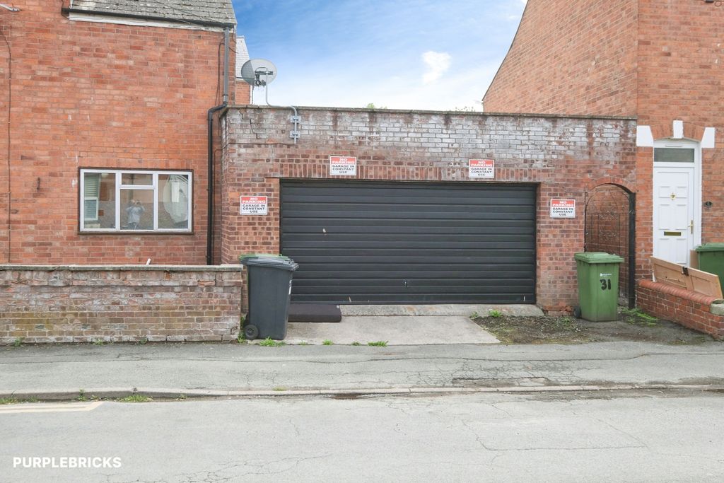 Property photo 3 of 29