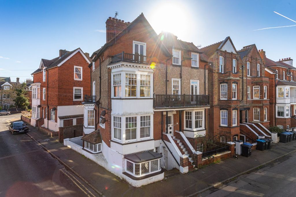 Property photo 1 of 17 Picture 1