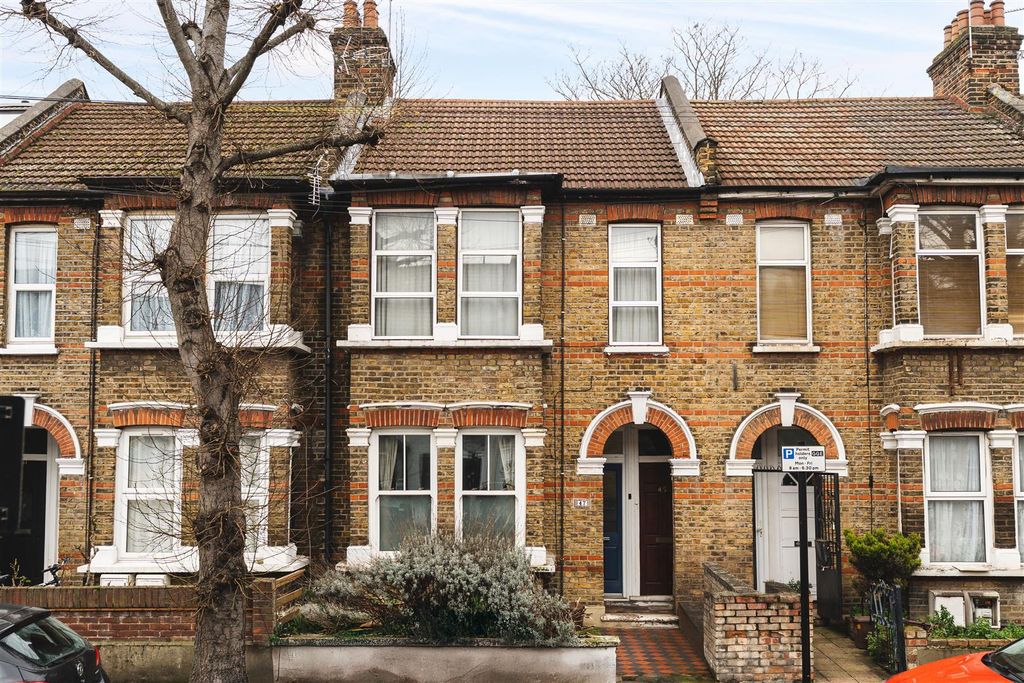 Property photo 3 of 29 Francis Road-6.Jpg