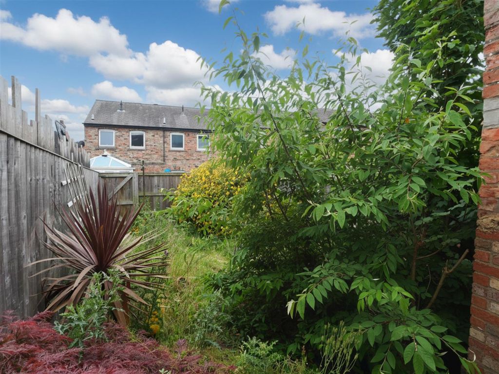 Property photo 2 of 8 1.Png