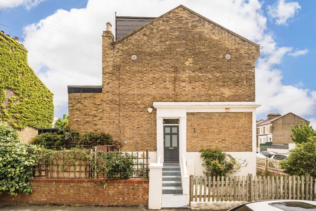 Property photo 1 of 7