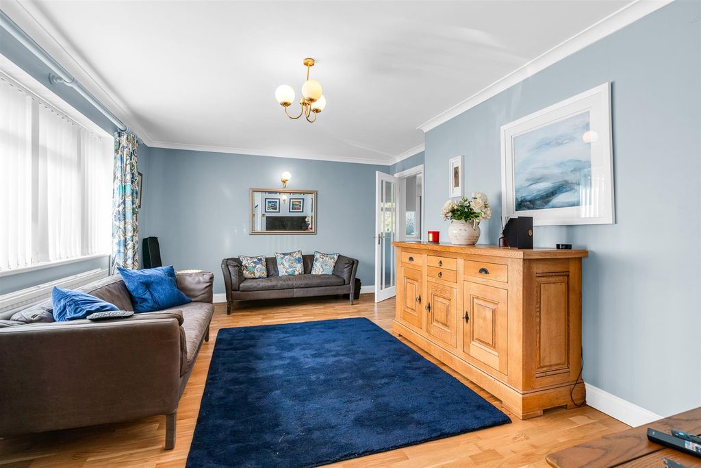 Property photo 2 of 29 Internal-3.Jpg