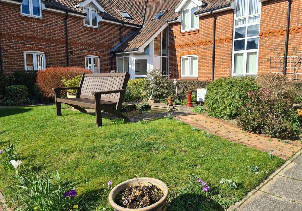 Property photo 3 of 12