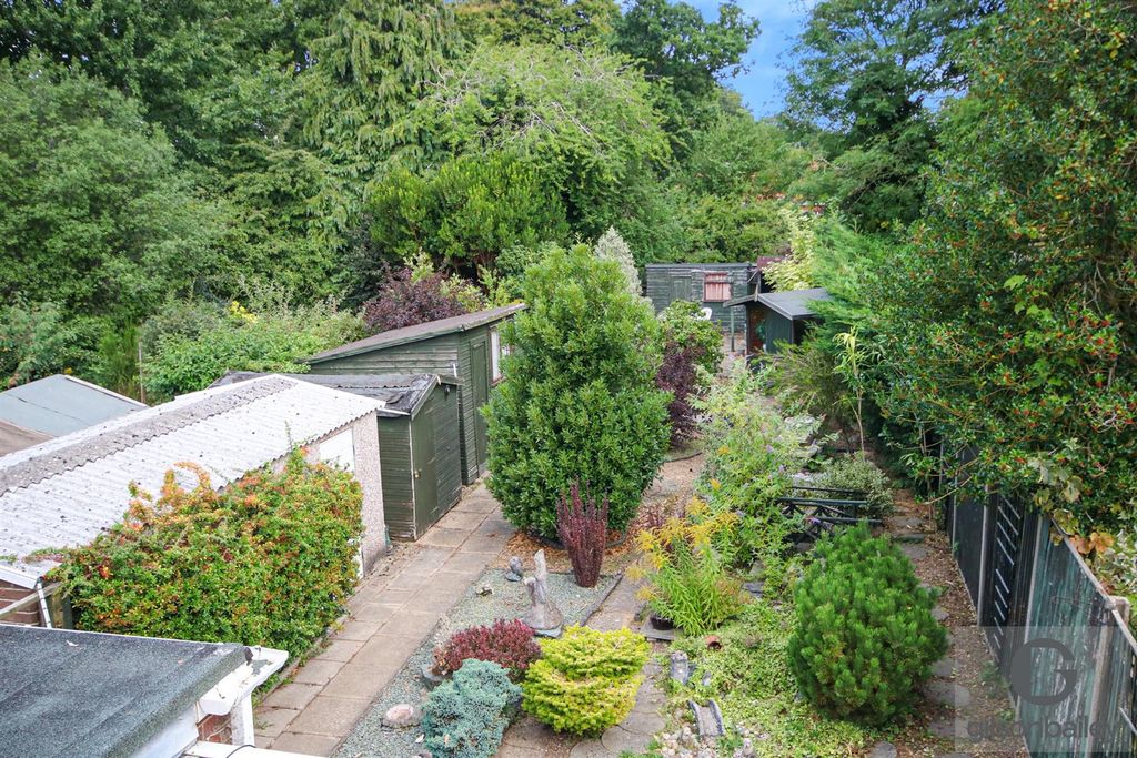 Property photo 2 of 20 Img_1568-2.Jpg