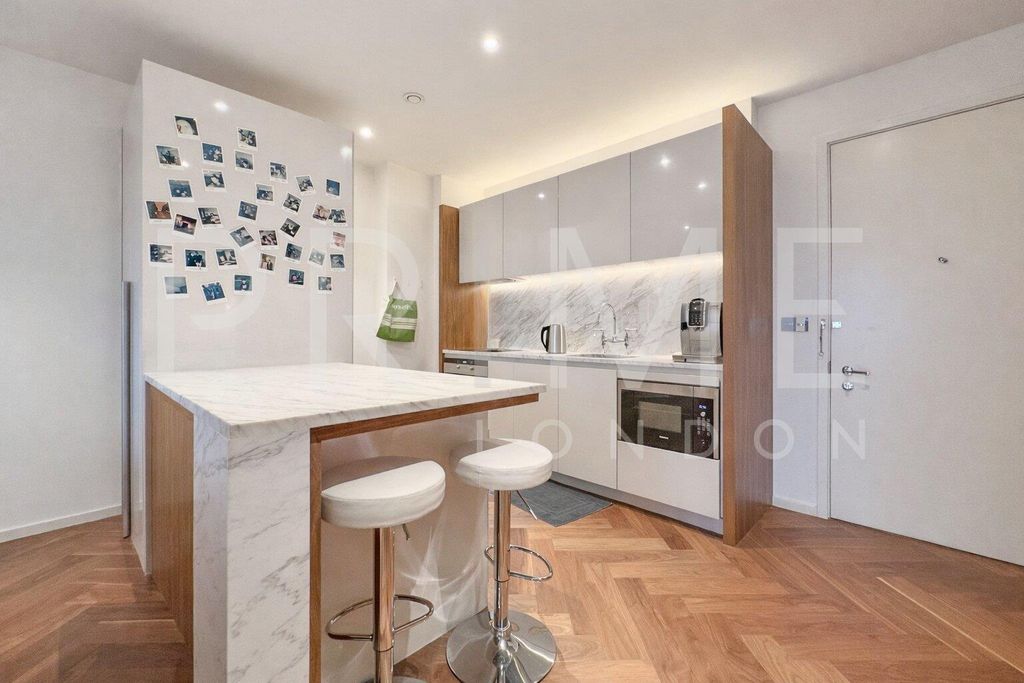 Property photo 2 of 19 Fp13.Jpg