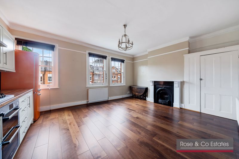 Property photo 2 of 9 Photo 2