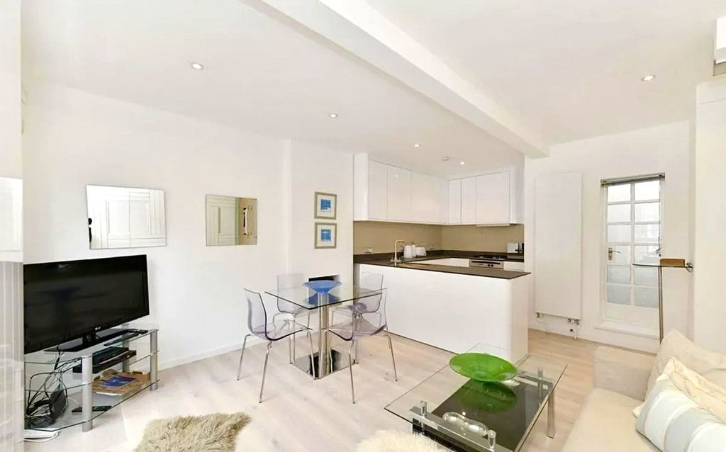 Property photo 3 of 8 Picture No. 03