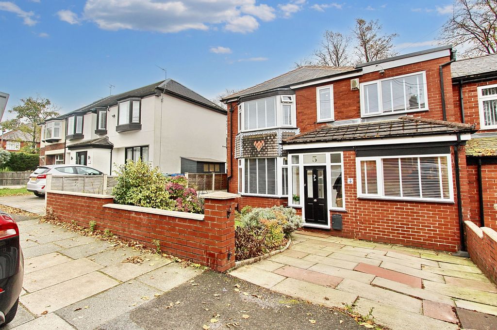 Property photo 1 of 22