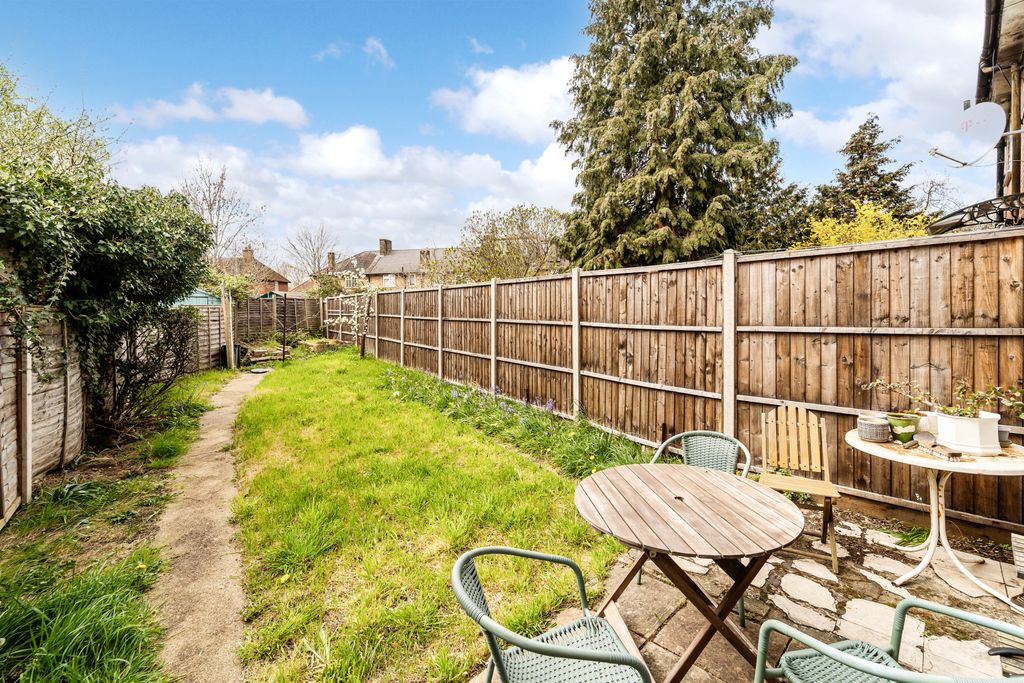 Property photo 3 of 17 Picture No. 18