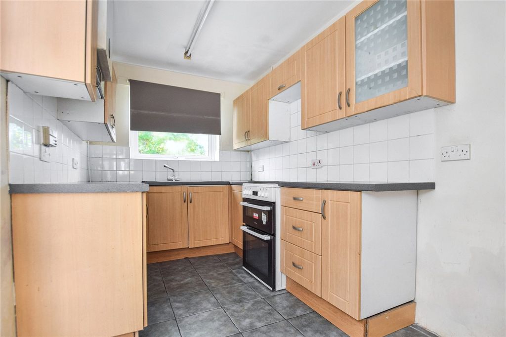 Property photo 2 of 17 Picture No. 08