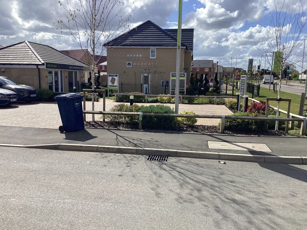 Property photo 2 of 6