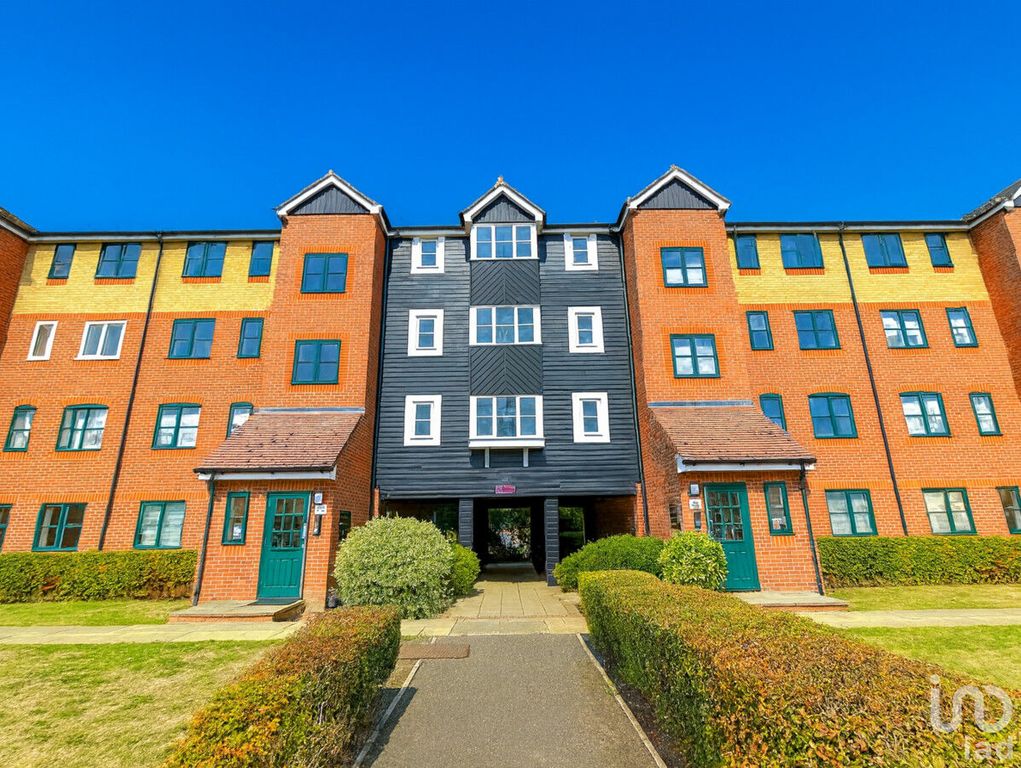 Property photo 1 of 10