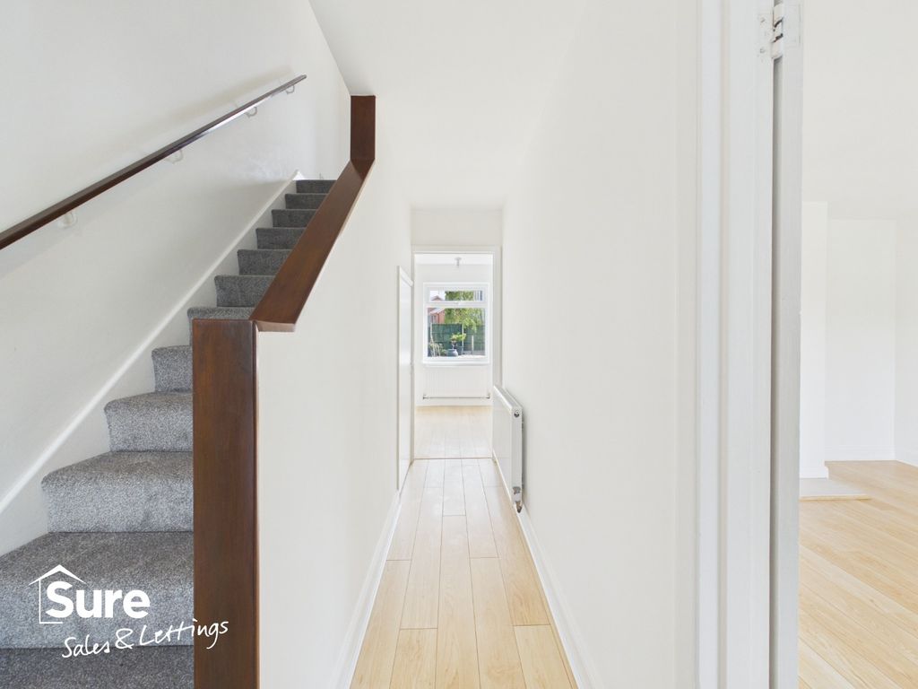 Property photo 2 of 23 5006944