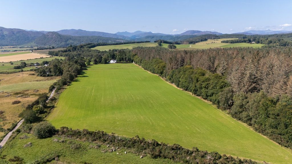 Property photo 1 of 4 Lot 3 - Wester Moy