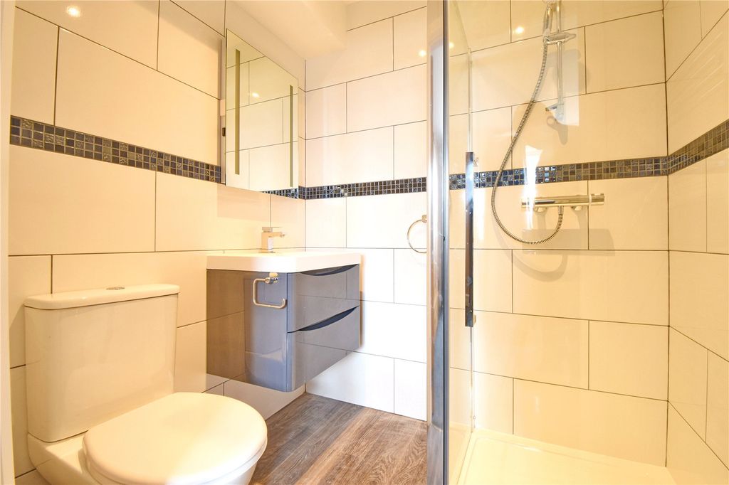 Property photo 3 of 10 Picture No. 09