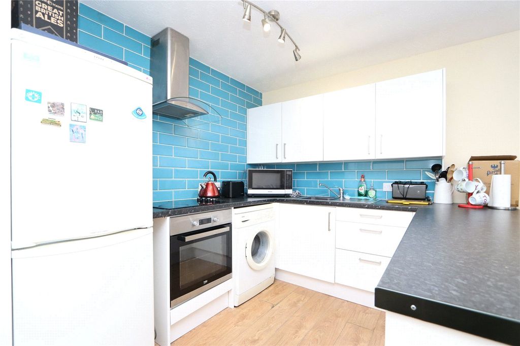 Property photo 3 of 10 Picture No. 06