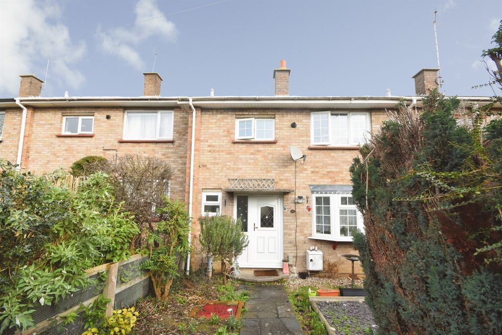 Property photo 1 of 17