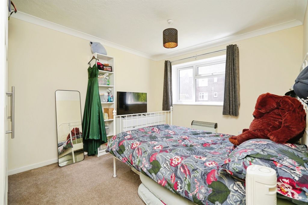 Additional image 8 of 2 bed maisonette for saleFleet Way, Didcot OX11