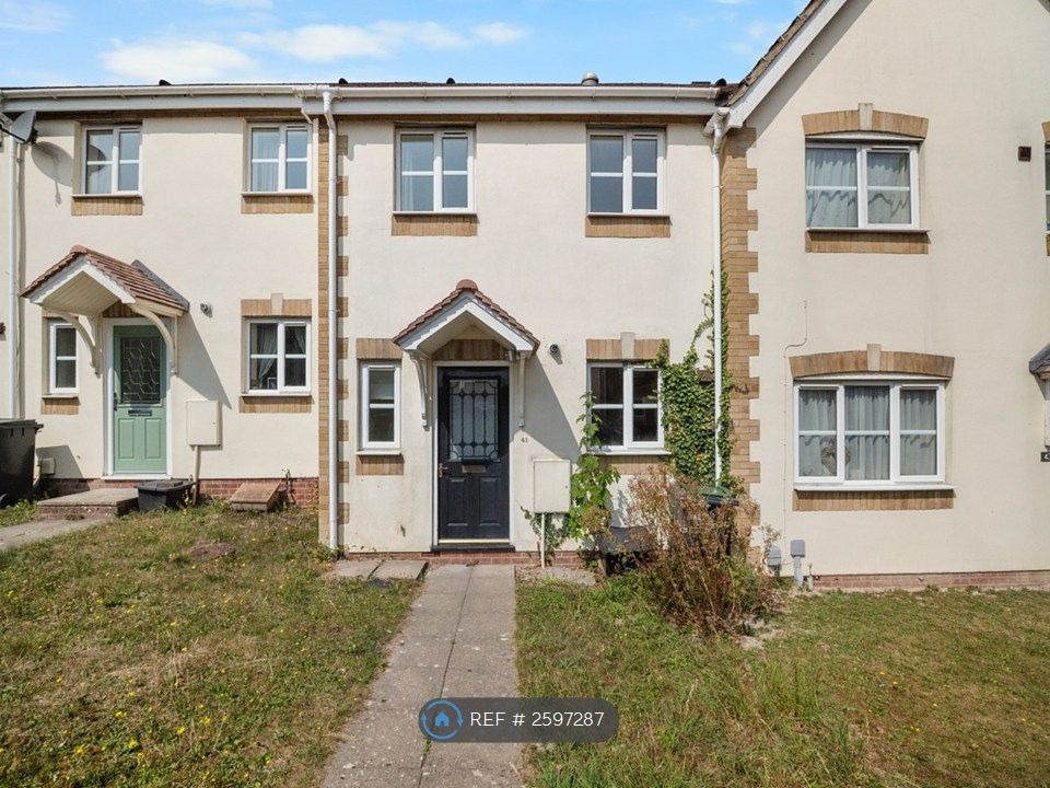 Property photo 1 of 17