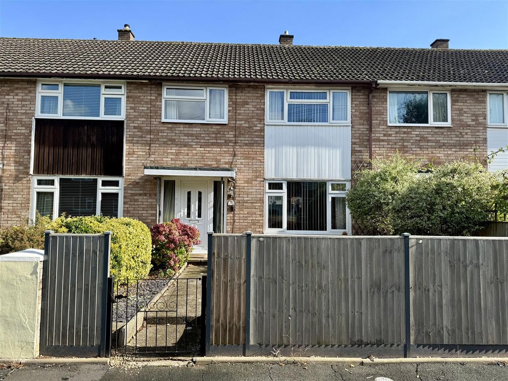 Property photo 1 of 17