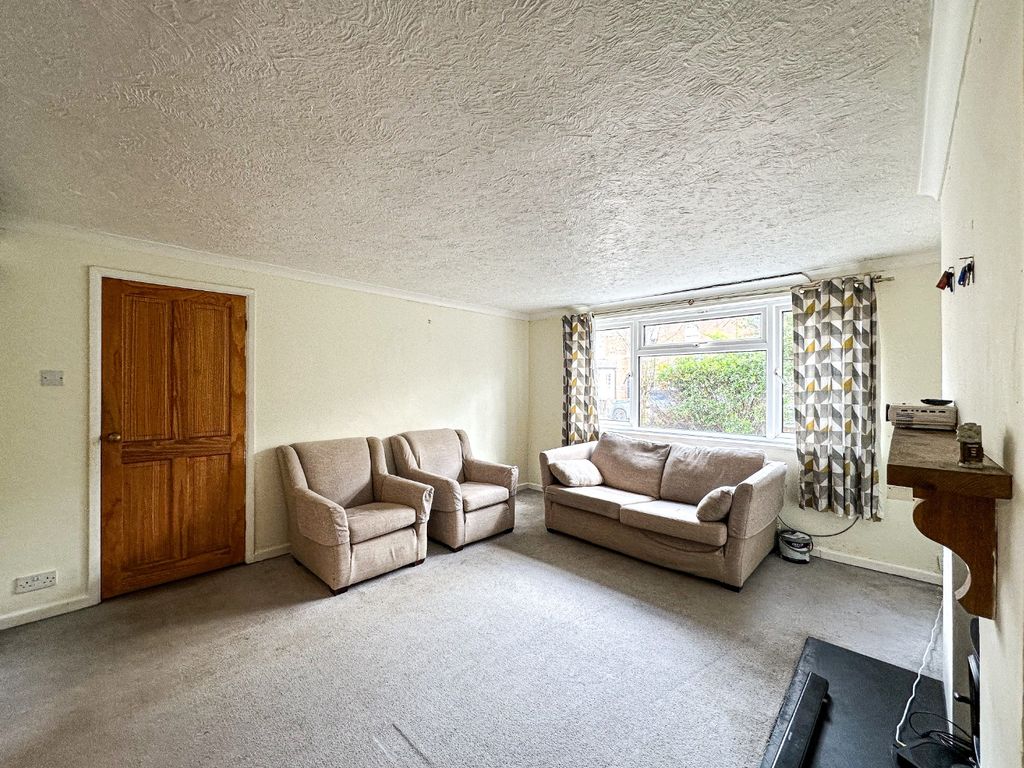 Property photo 3 of 22 4514657