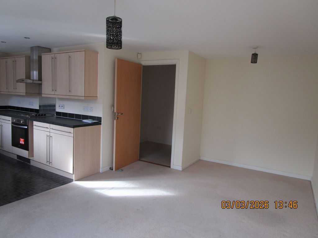 Property photo 3 of 10 Main Lounge