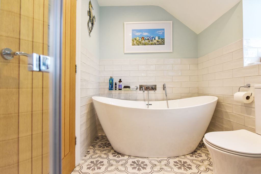 Additional image 21 of 4 bed detached house for saleMint Road, Liss Forest, Hampshire GU33