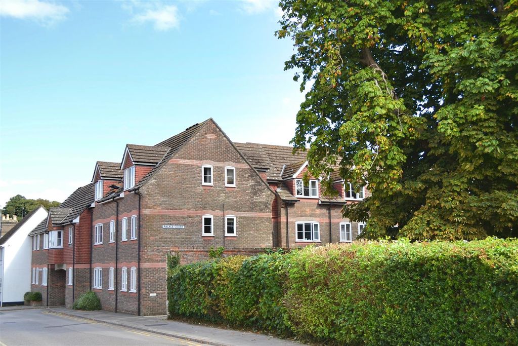 Property photo 1 of 8 8 (82).Png