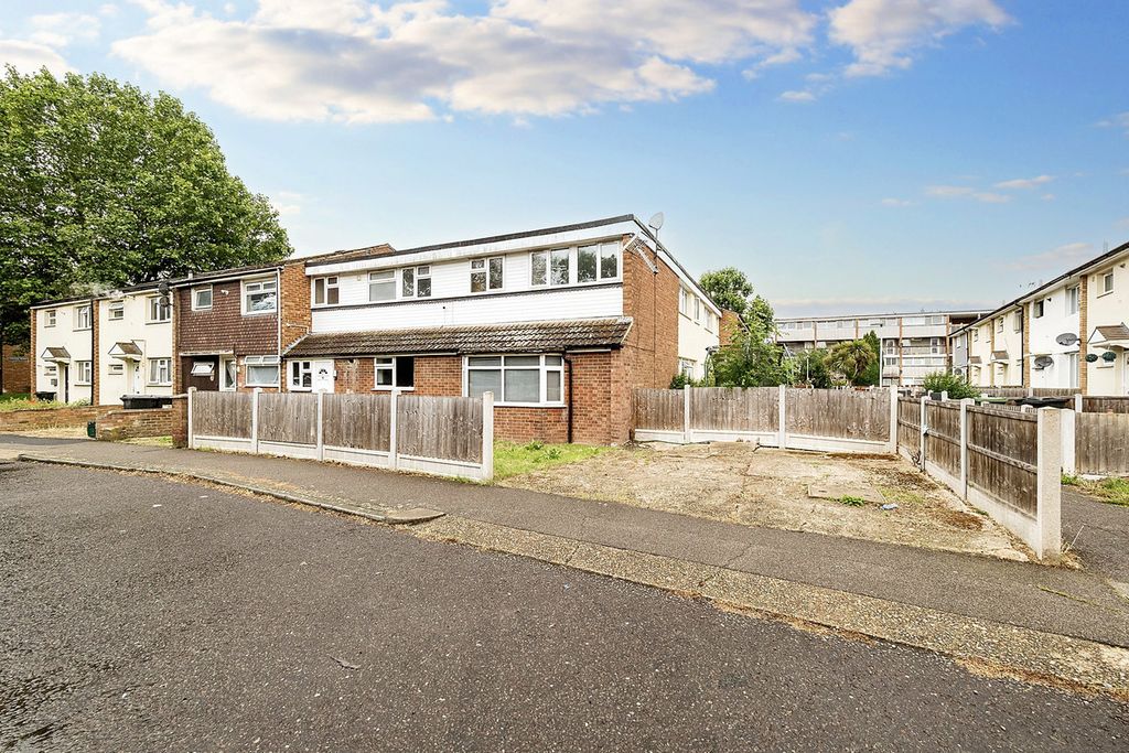 Property photo 1 of 23
