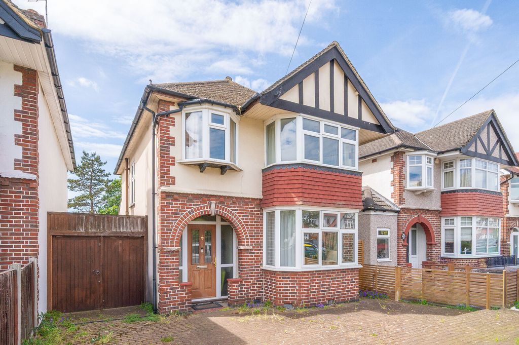 Property photo 1 of 10
