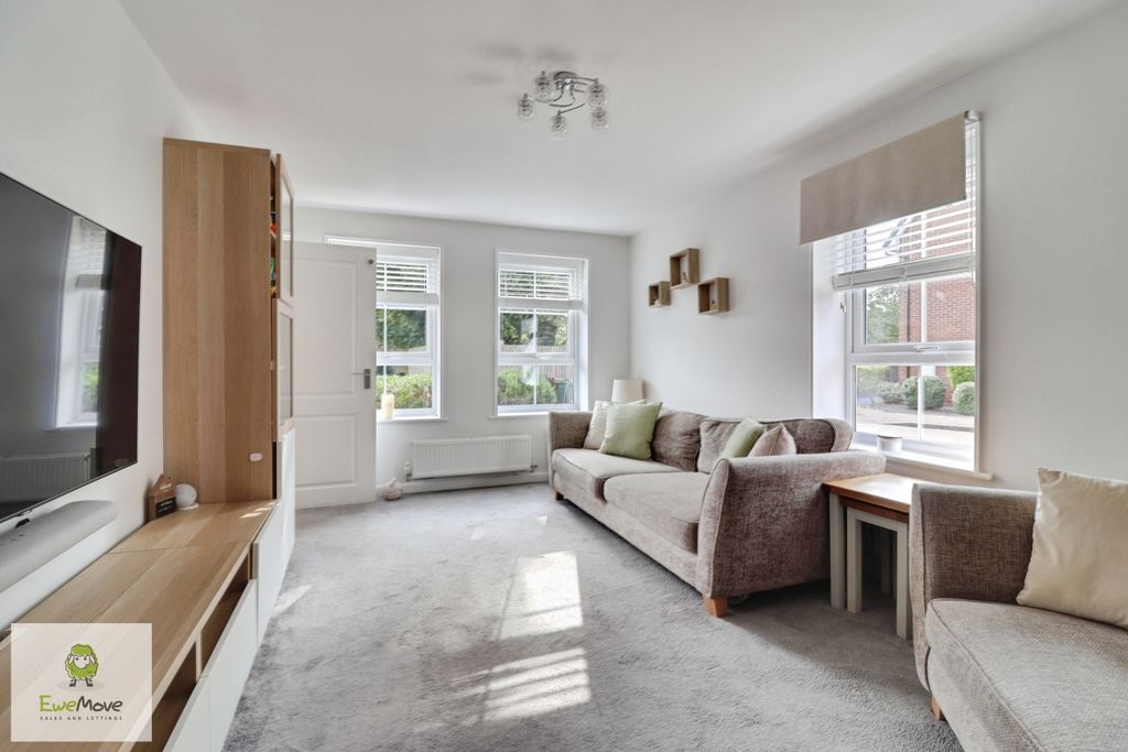 Property photo 2 of 17 Living Room Ewemove Cannock