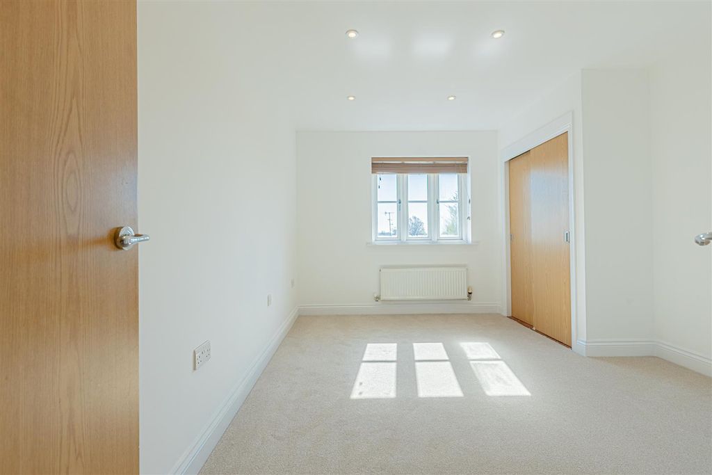 Property photo 3 of 18 Station Road (14).Jpg