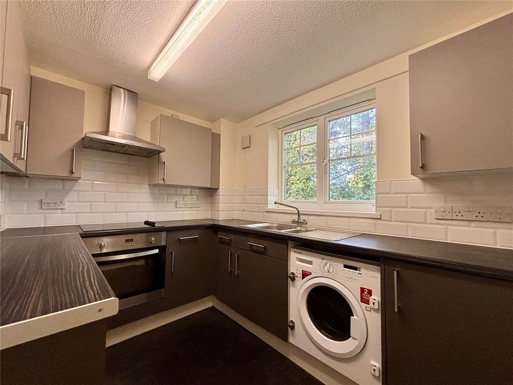 Property photo 3 of 12 Picture No. 05