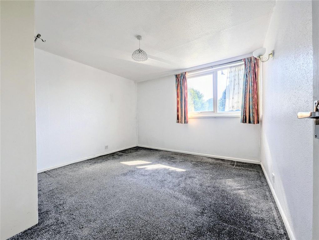 Property photo 3 of 9 4.Jpg