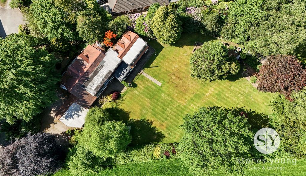 Property photo 2 of 55