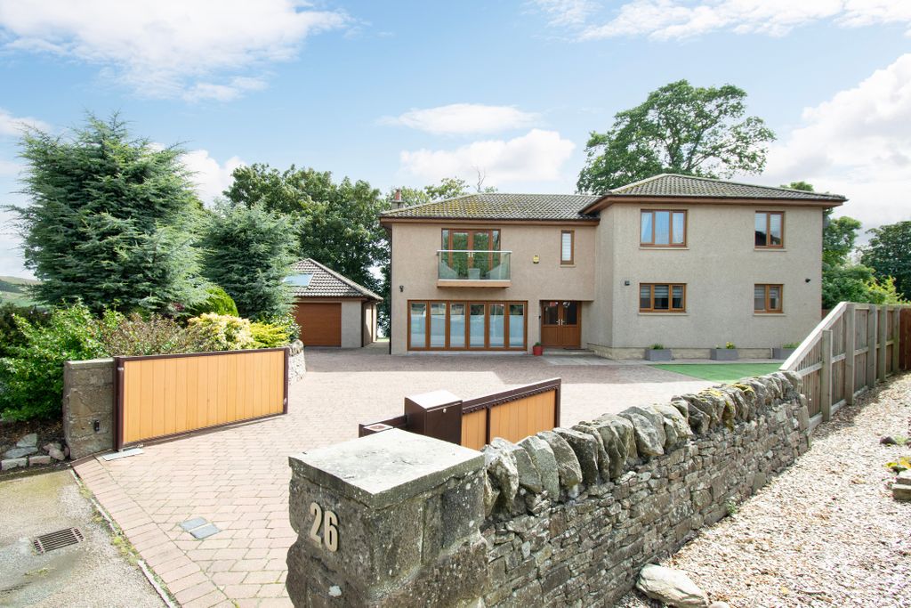 Property photo 1 of 70