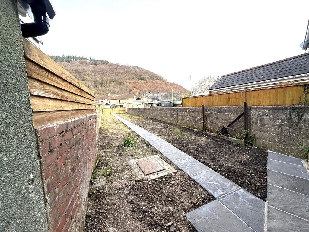 Additional image 20 of Property to rentWestern Terrace, Cross Keys, Newport NP11