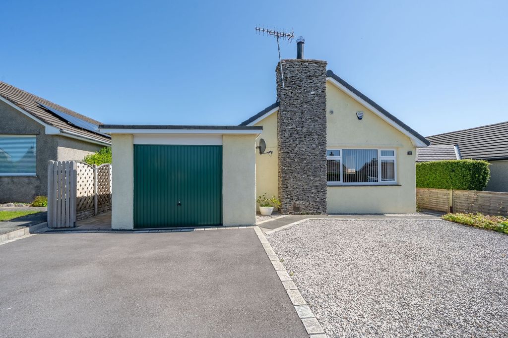 Property photo 1 of 23