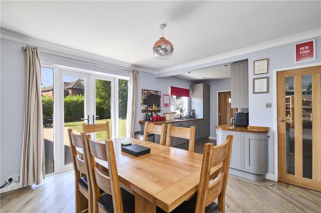 Property photo 3 of 29 Diner Kitchen