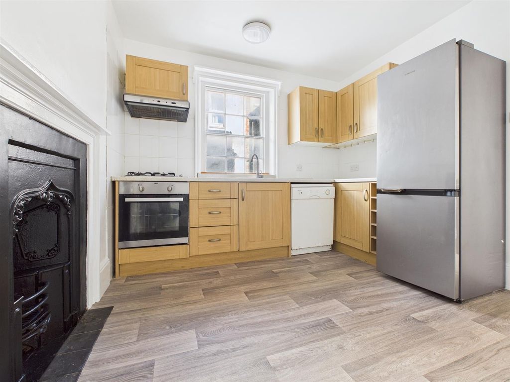 Property photo 2 of 12 Ienacutb6Kkqmudipl9Azg.Jpg