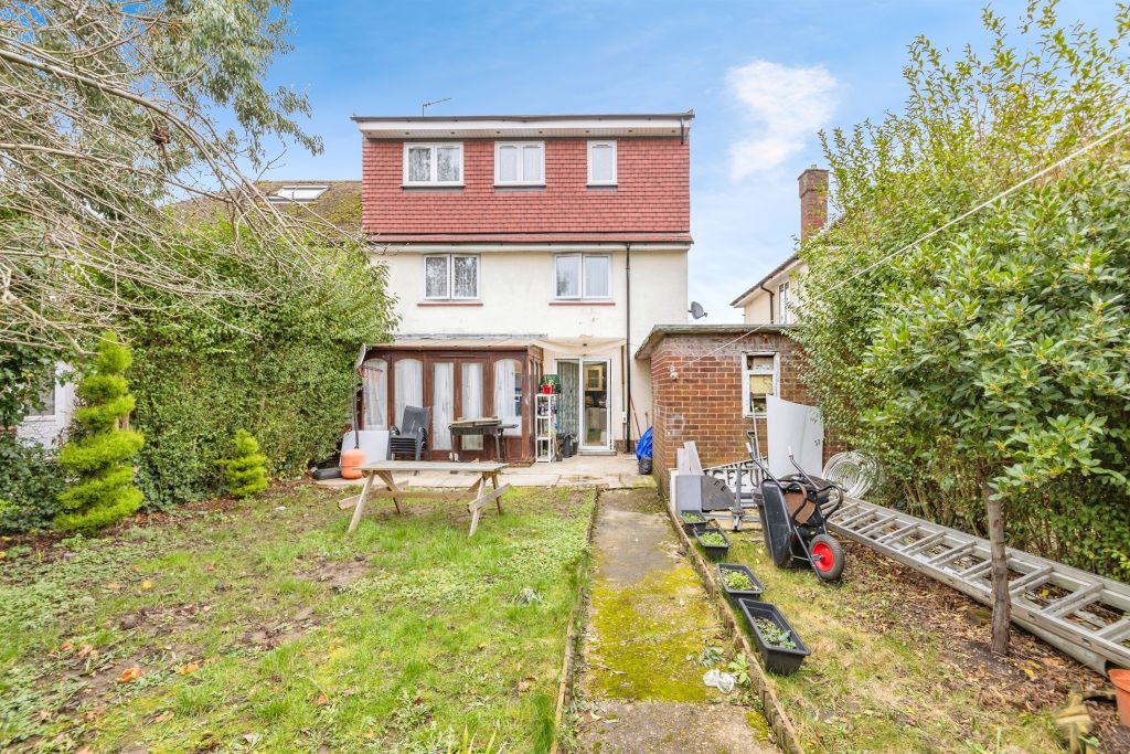 Property photo 3 of 17